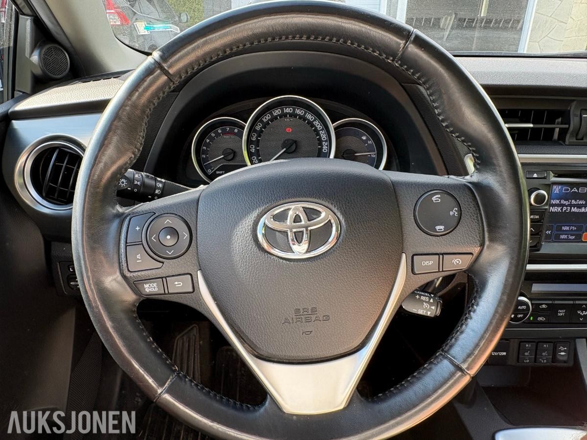2013 Toyota Auris 1.3, 96238km, Hengerfeste, Ryggekamera